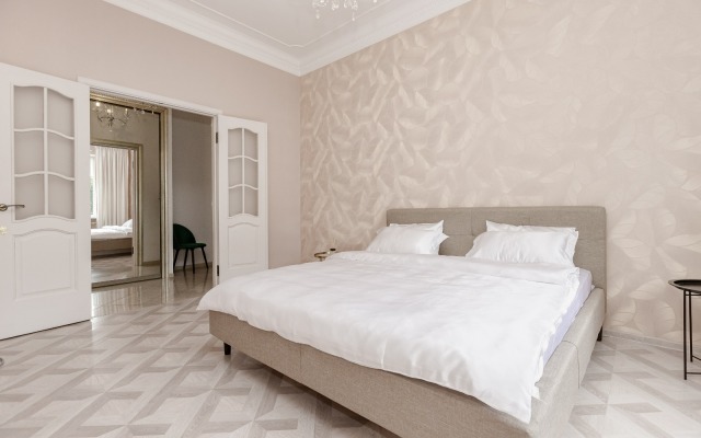 Апартаменты в центре с двумя спальнями