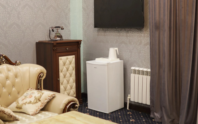 Меблированные комнаты Автор Ростов