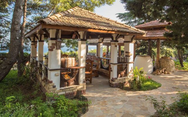Darsan Hotel