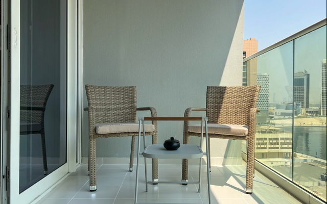 Keyrock Living 1BR at Reva Residence Apartments