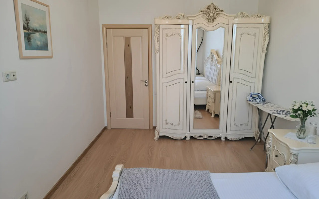 Квартира Трехкомнатная Уютная В Одинцово