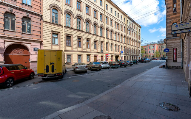 Апартаменты на Переулке Ульяны Громовой