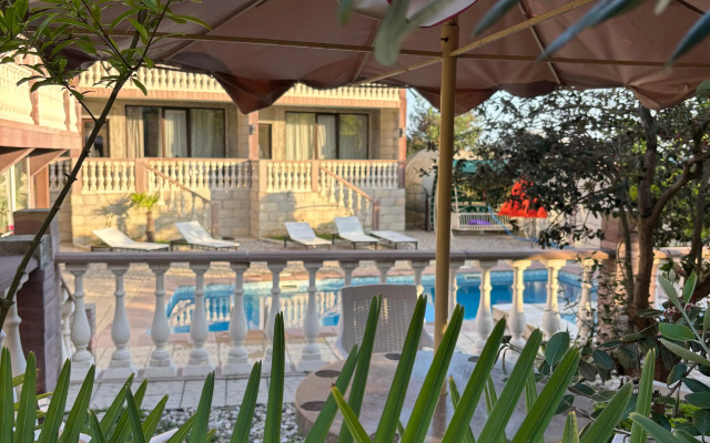 Villa Familia Mini-hotel