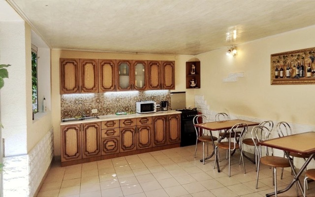Uyutny Dvorik Mini-hotel