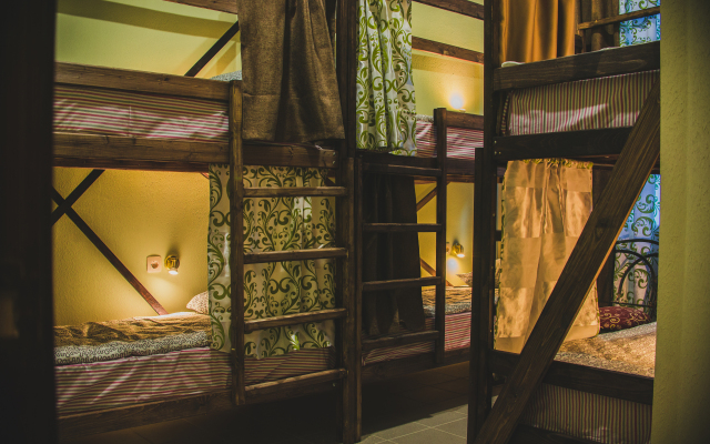ROSCHA Hostel