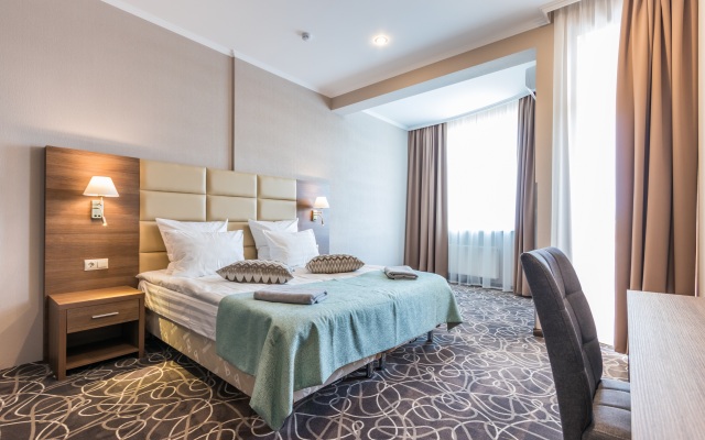 Roza Vetrov Hotel