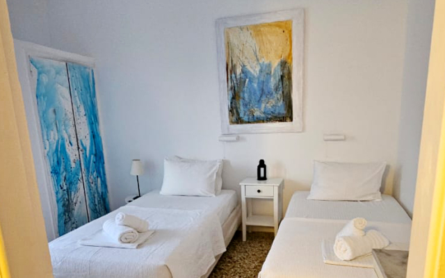 Windmill Rooms Hotel