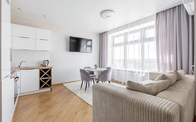 Na Pobediteley, 115 Flat