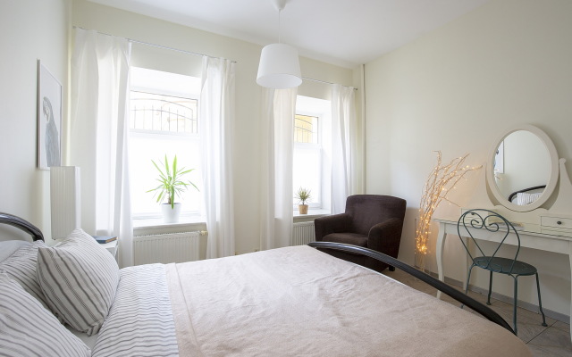 Апартаменты Город Рек на Фонтанке 47 New