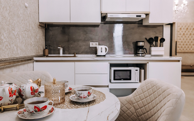 Апартаменты Urban Кот Gold