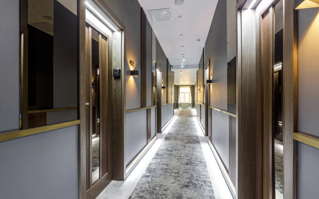 Only Piter Apartments