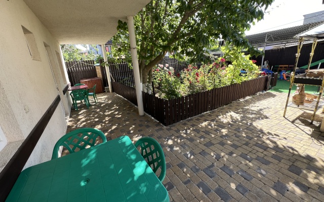 Orhideya Guest House