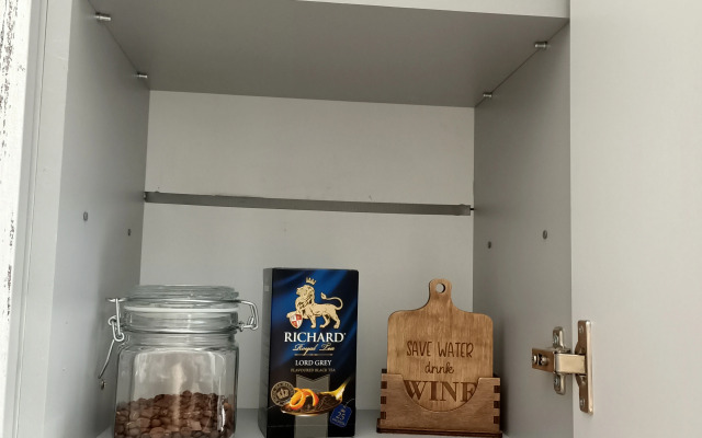 Апартаменты на Бардина