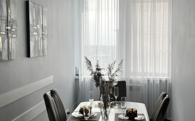 Evrodvushka u morya Krants -Park Flat