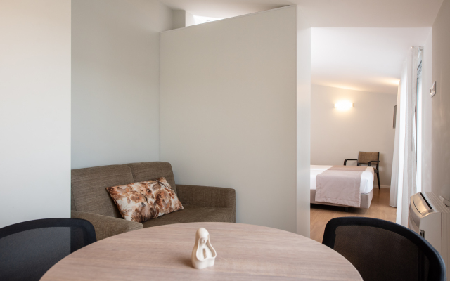 Essence  Inn Marianos Hotel