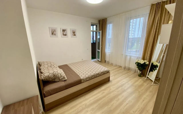 Апартаменты на Ул Академика Парина 46/5