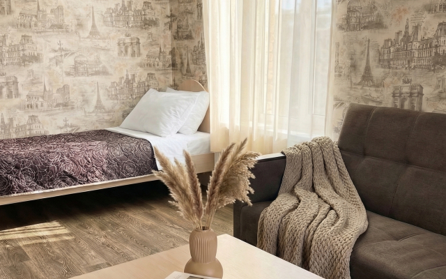 Квартира в 15м микрорайоне 18