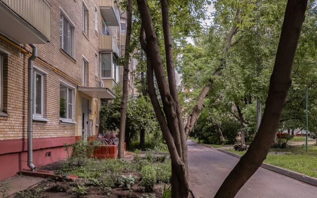 Na ul. SHvernika Flat