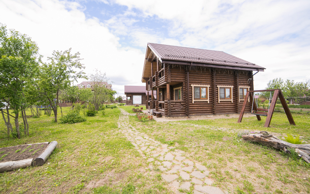 Krasnaya Usad'ba Guest House