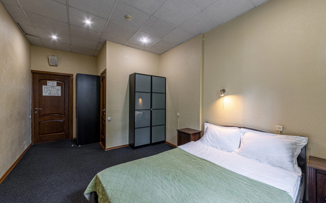 Aviamotornaya Mini Hotel
