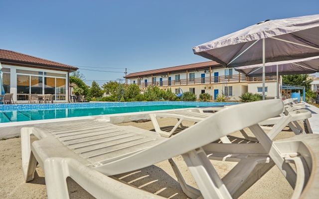 Serebryanyij Plyazh Hotel