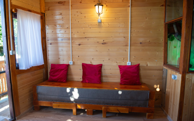 TreeHouse GoldenSeaView TreeHouse Private house