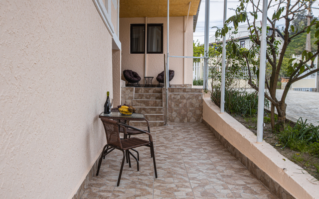 S Mandarinovim Sadom Private House