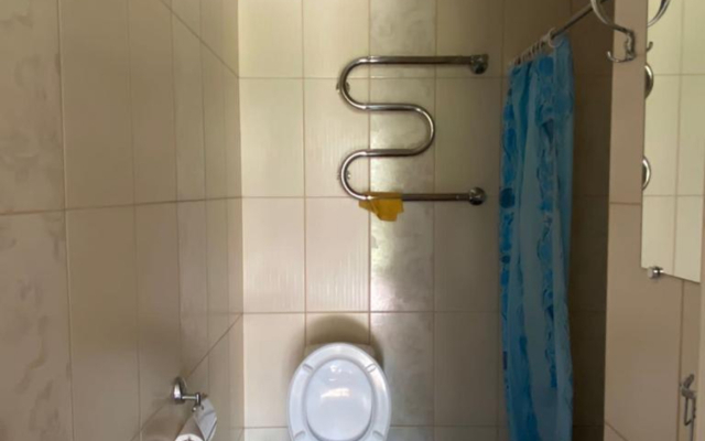 Частный дом с видом на парк санатория