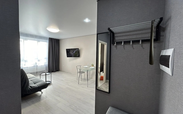 Dvushka S Krasivym Vidom Vozle Trts Planeta Flat