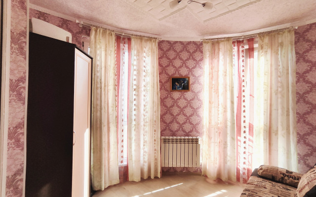 9 Nochey Na Parkhomenko Flat