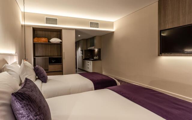 Leva Hotel and Suites, Mazaya Centre