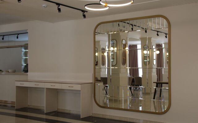 Lidiya Hotel
