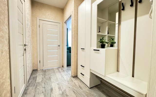Like Home na Zemnukhova 2 Apartments