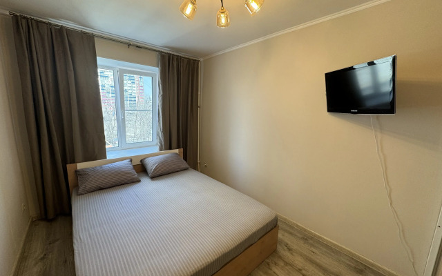 Квартира Полноценные Две Спальни Центр Города