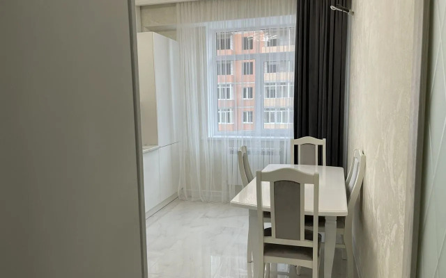 Elitnaya V Tsentre Goroda Flat