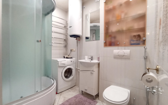 "Baltiicyi nochi" u Verhnego Ozera i Yantarya Flat