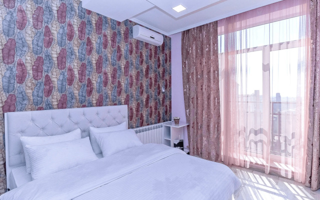 On Buzand Str. 13-109/1 Apartments