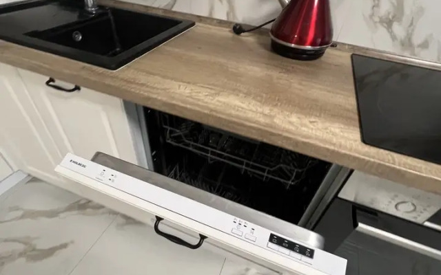 Na Poberezhye Baltiyskogo Morya Flat