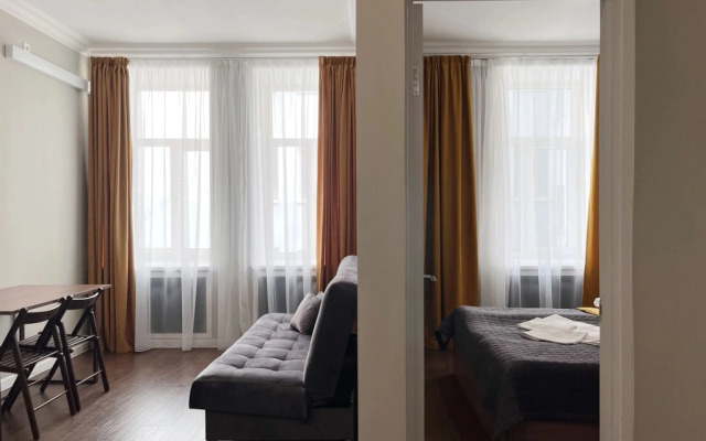 Квартира Демократ на Невском 130