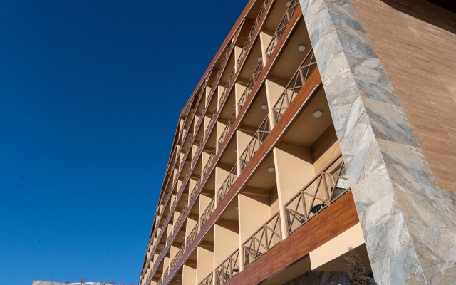 Курортный отель ZAFARON PREMIUM HOTEL