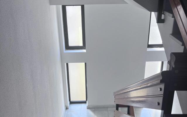 Uyutnaya Kvartira dlya Vsey Semyi Flat