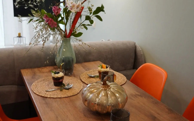 Апартаменты на Калининградском Проспекте 71А