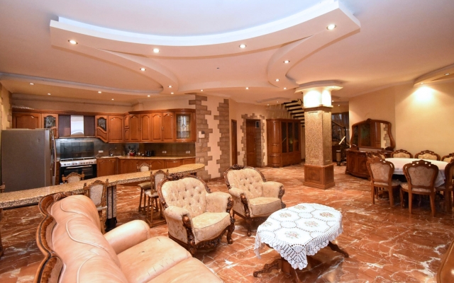 Apartments RentInnYerevan 1 Mher Mkrtchyan Street