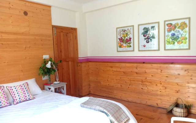 Seclude Orchard Manali Guest house