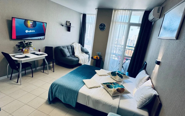 Prostornaya V 300 Metrakh Do Naberezhnoy Flat