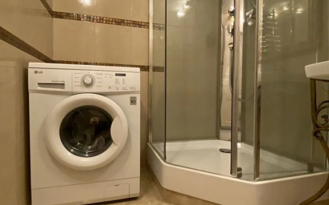 Квартира на Чкалова 65 (2/10)