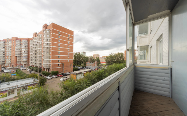 Апартаменты Чистый Взгляд на 9 мая 73 рядом с ТРЦ Планета