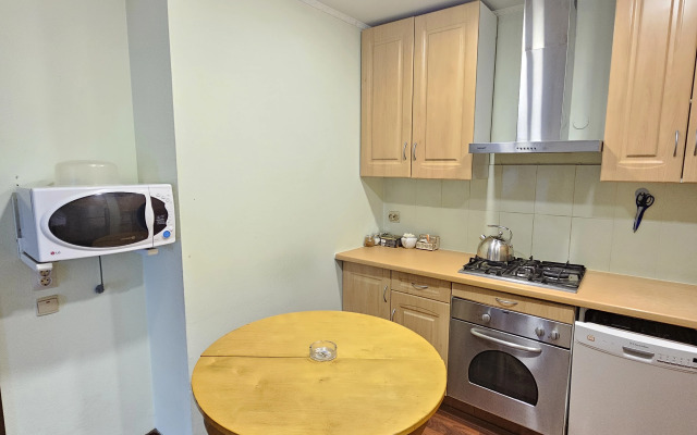 Trekhkomnatnaya Vozle Plyazha Flat