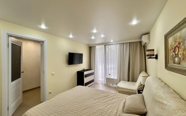 Prostornaya ryadom s morem Flat