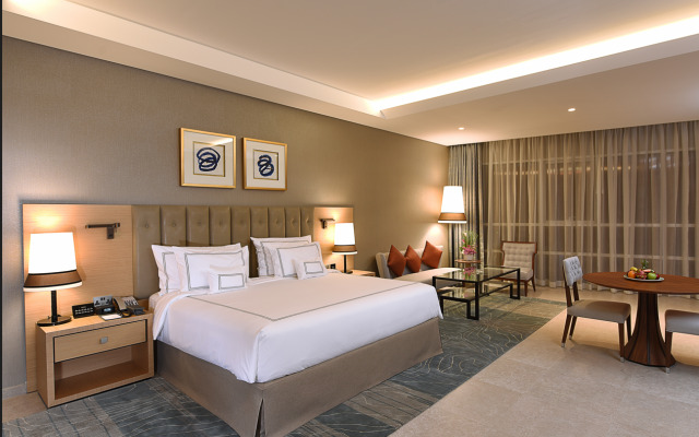 Grand Cosmopolitan Hotel